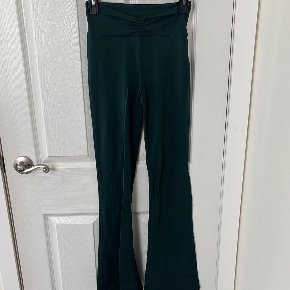 Aeropostale Dark Green Flare Leggings